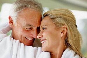 šťastný muž, který zvýšil svou potenci po 50